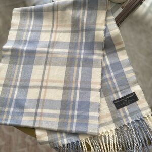 D&Y Better Than Cashmere Soft Blue and Cream Plaid Scarf